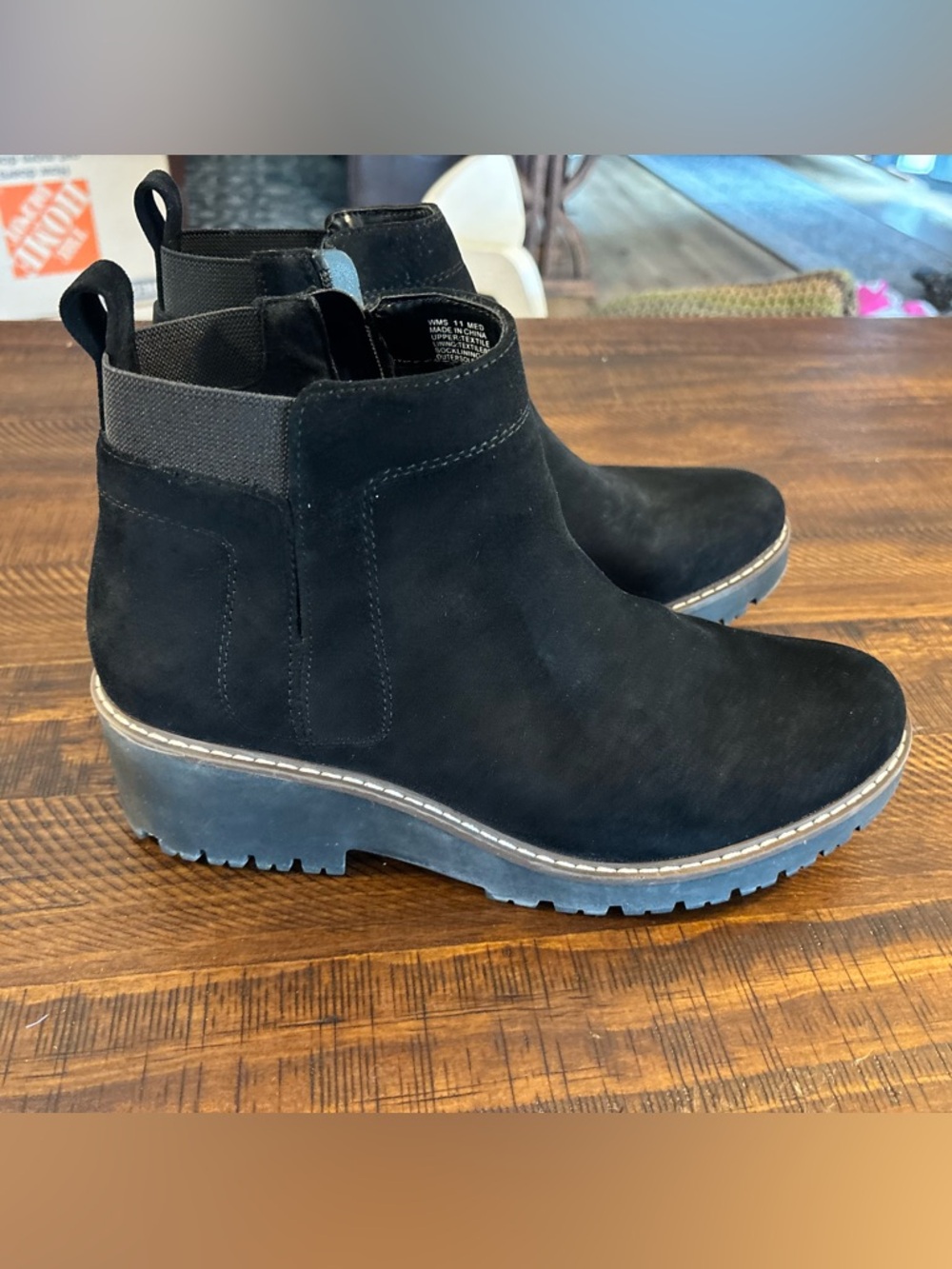 Sonoma Black Suede Chelsea Bootie — Women’s Ankle Boot size 11 M